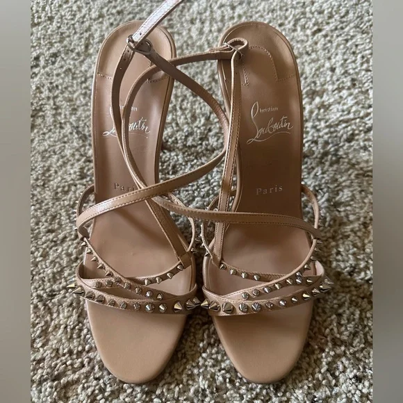 Christian Louboutin Tatooshka Spike Sandal NEW - Picture 7 of 13